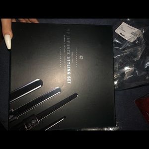 4P infinite styling set